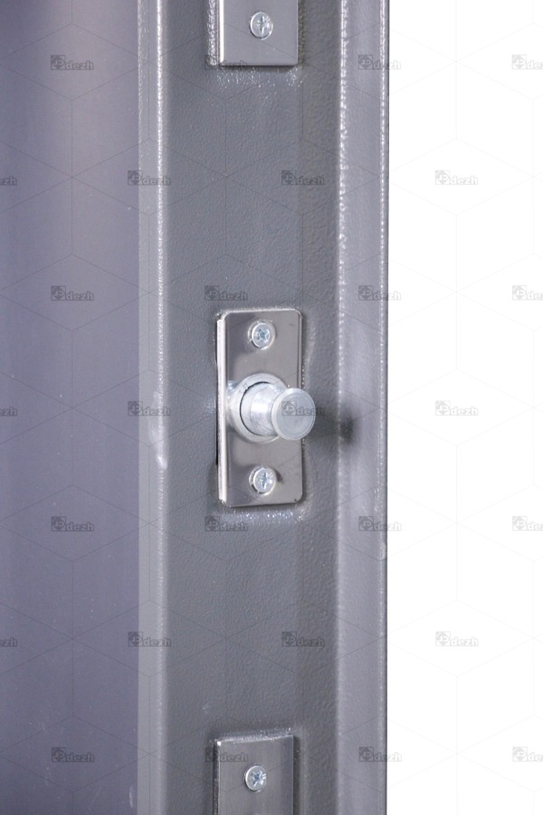 قفل پستچی کالی ترکیه ای نصب شده بر درب ضد سرقت
